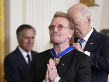 Bono získal prezidentskú medailu slobody