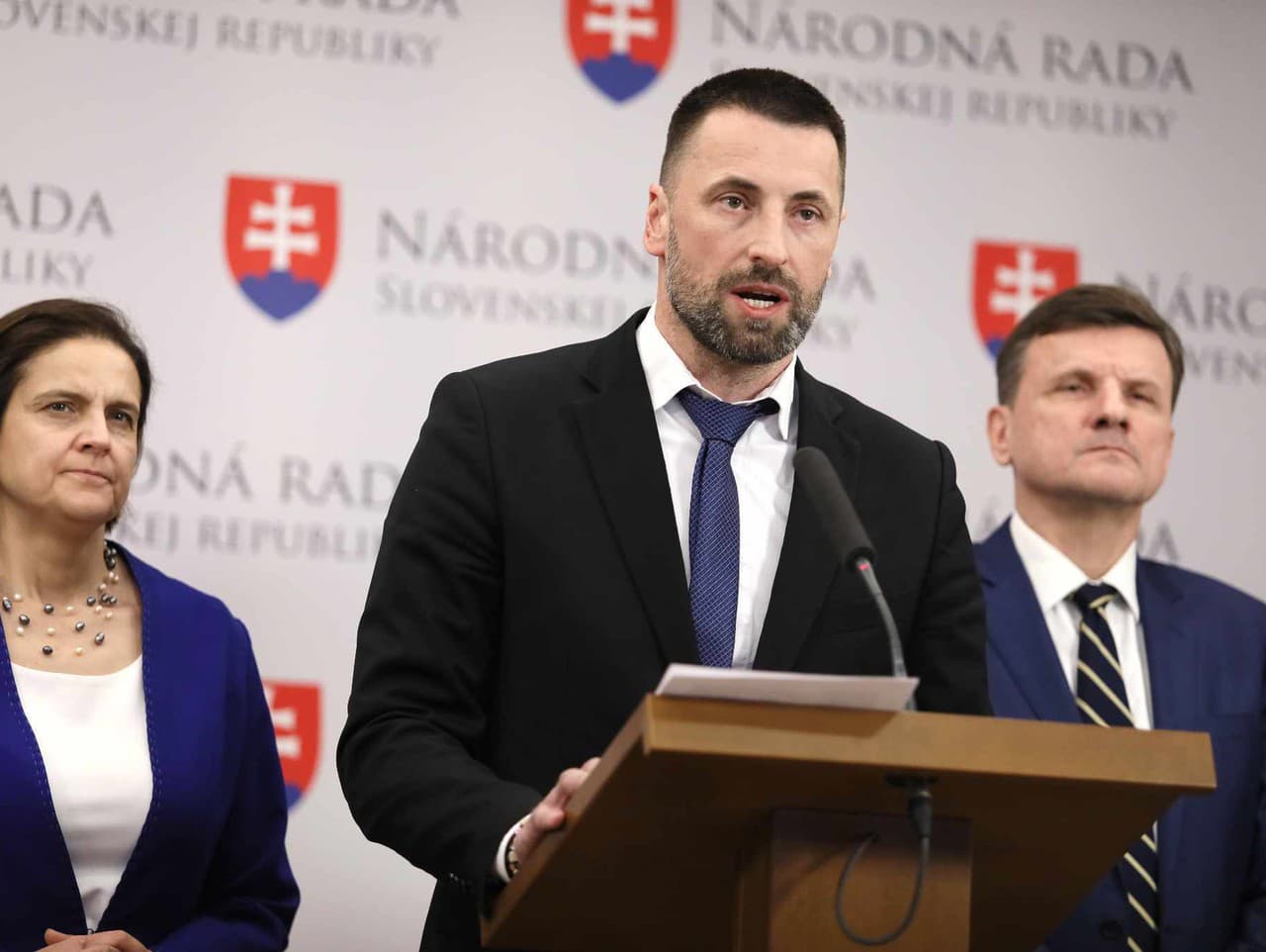 Marián Viskupič