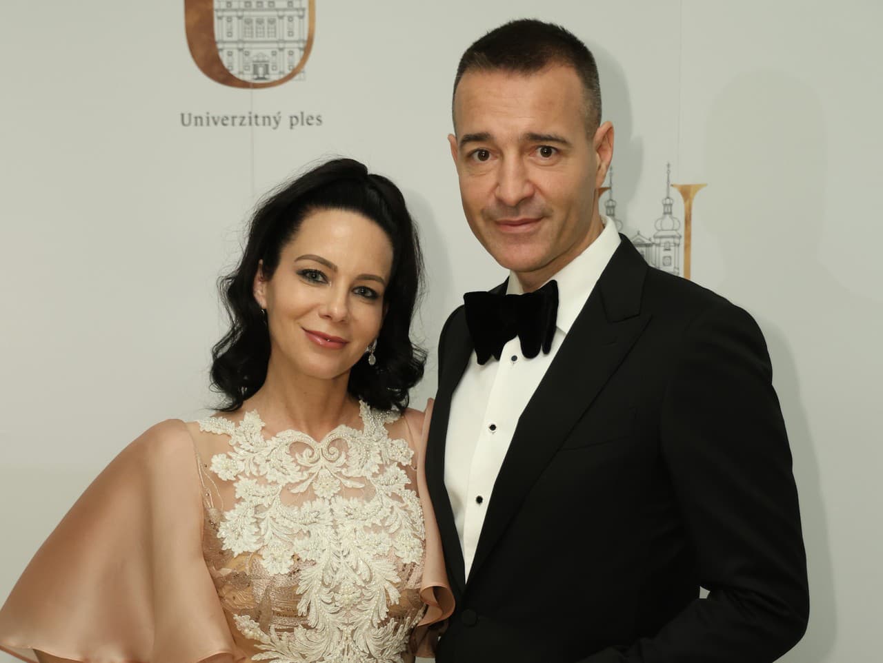 2. univerzitný ples v Trnave. Na snímke minister Tomáš Drucker s manželkou