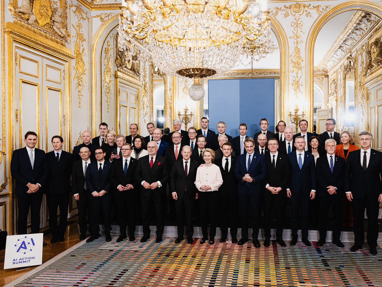 Summit o umelej inteligencii vo Francúzsku