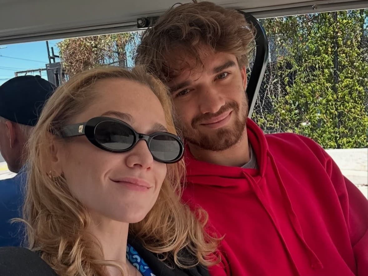 Tomáš a Emma už svoju lásku neskrývajú.