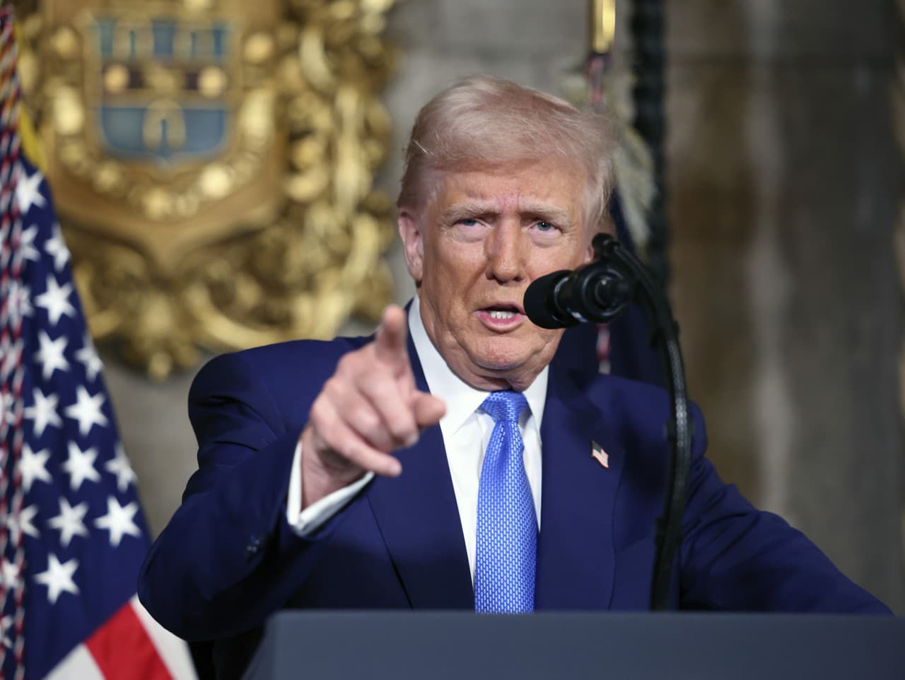 Donald Trump na tlačovke v Mar-a-Lago