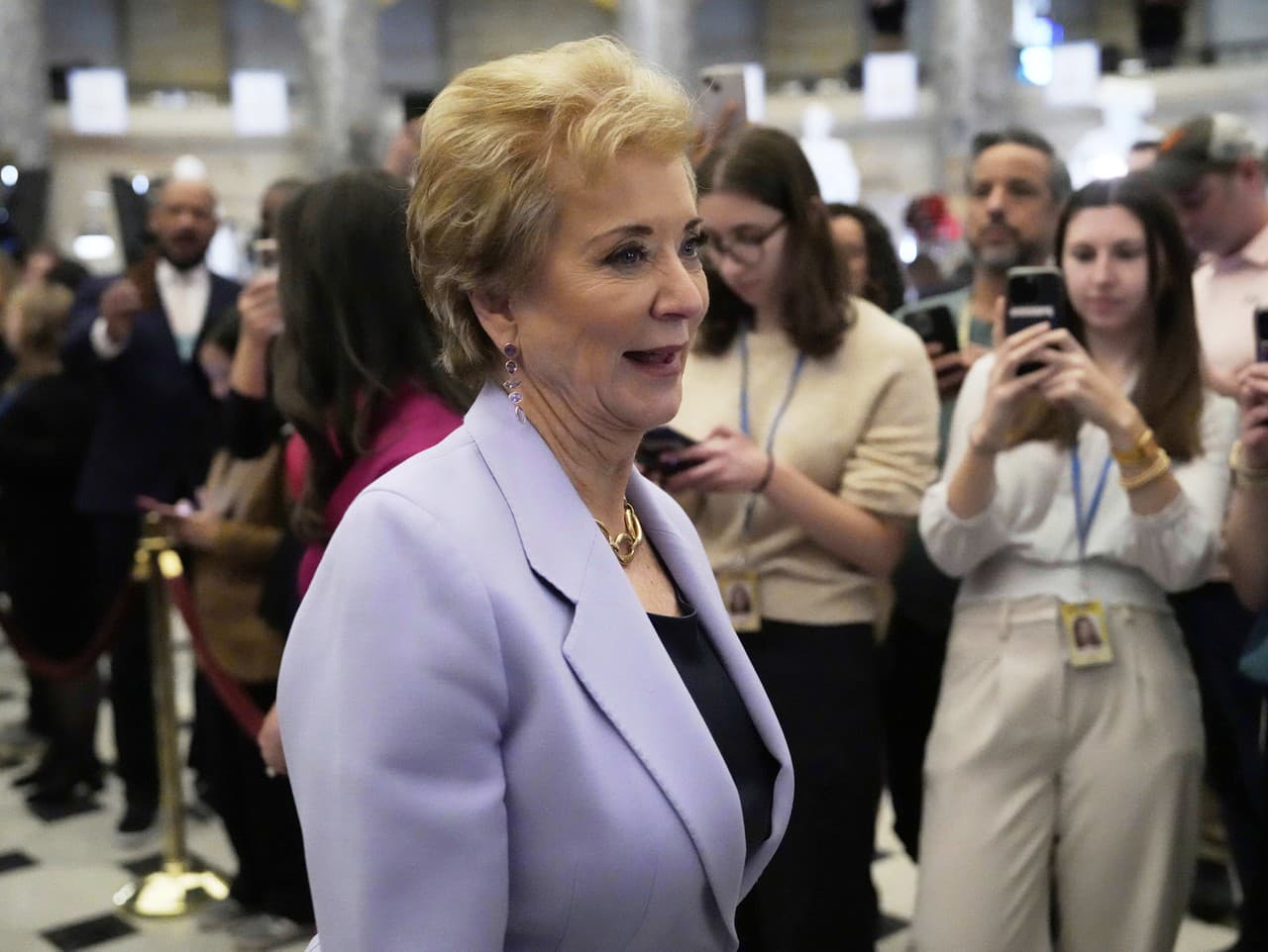 Súčasná ministerka školstva Linda McMahonová