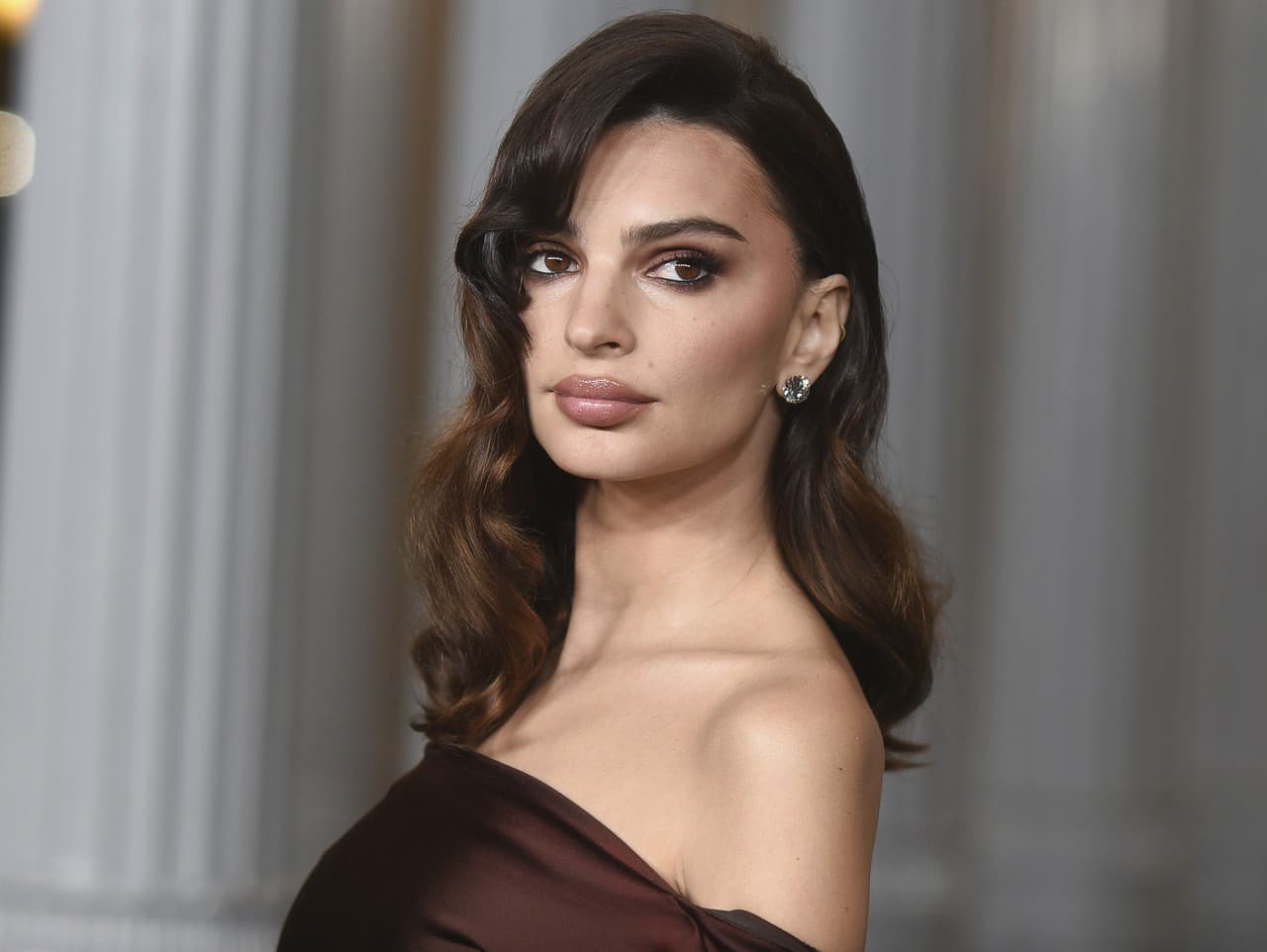 Emily Ratajkowski