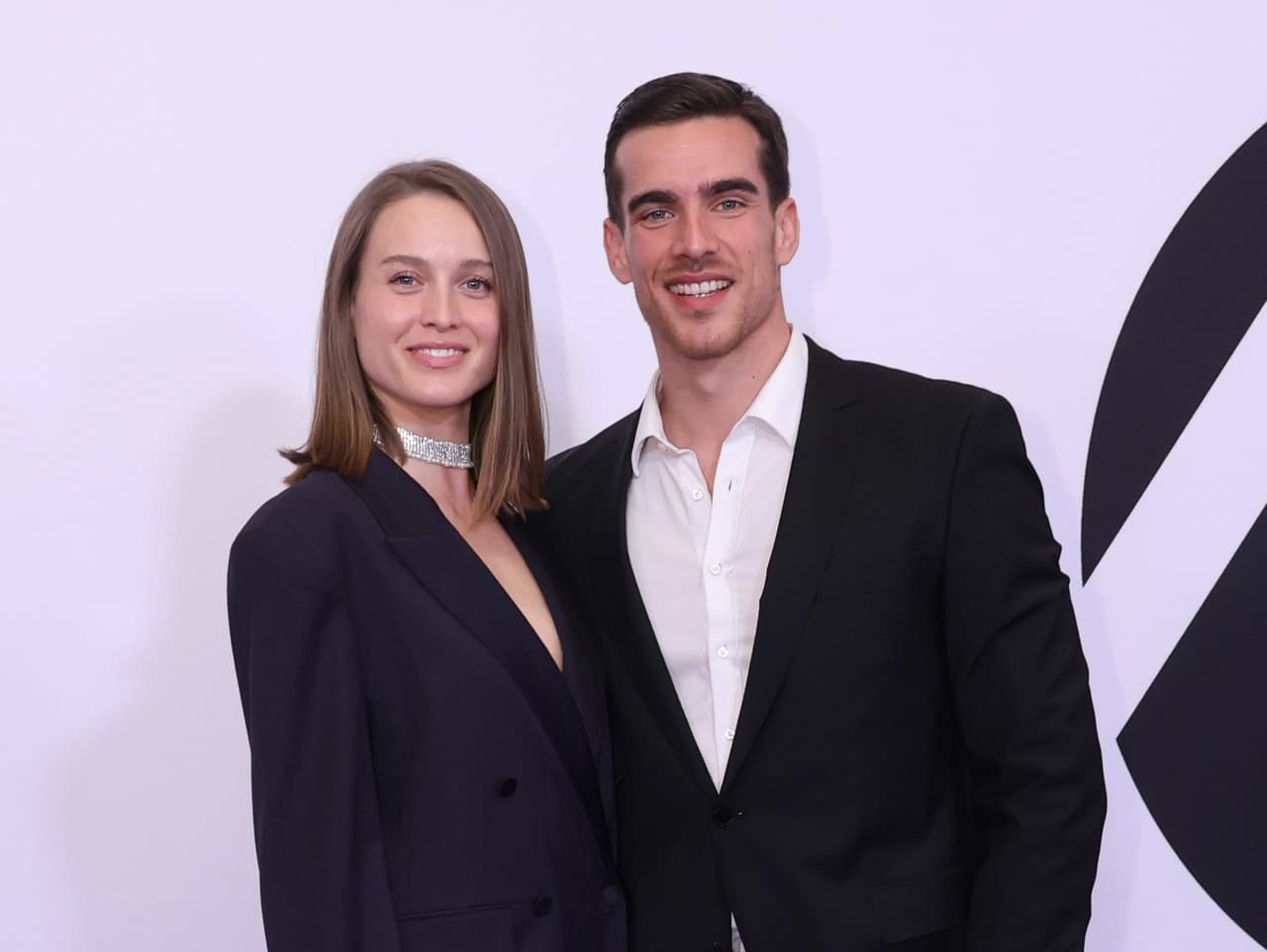 Herec Adam Bardy s manželkou Bibiánou