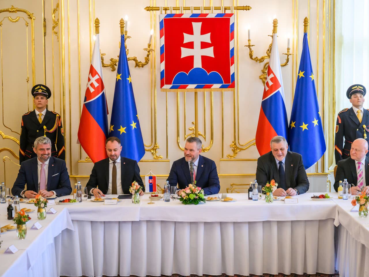 Delegácia Rady predsedov Valného zhromaždenia Organizácie Spojených v Prezidentskom paláci