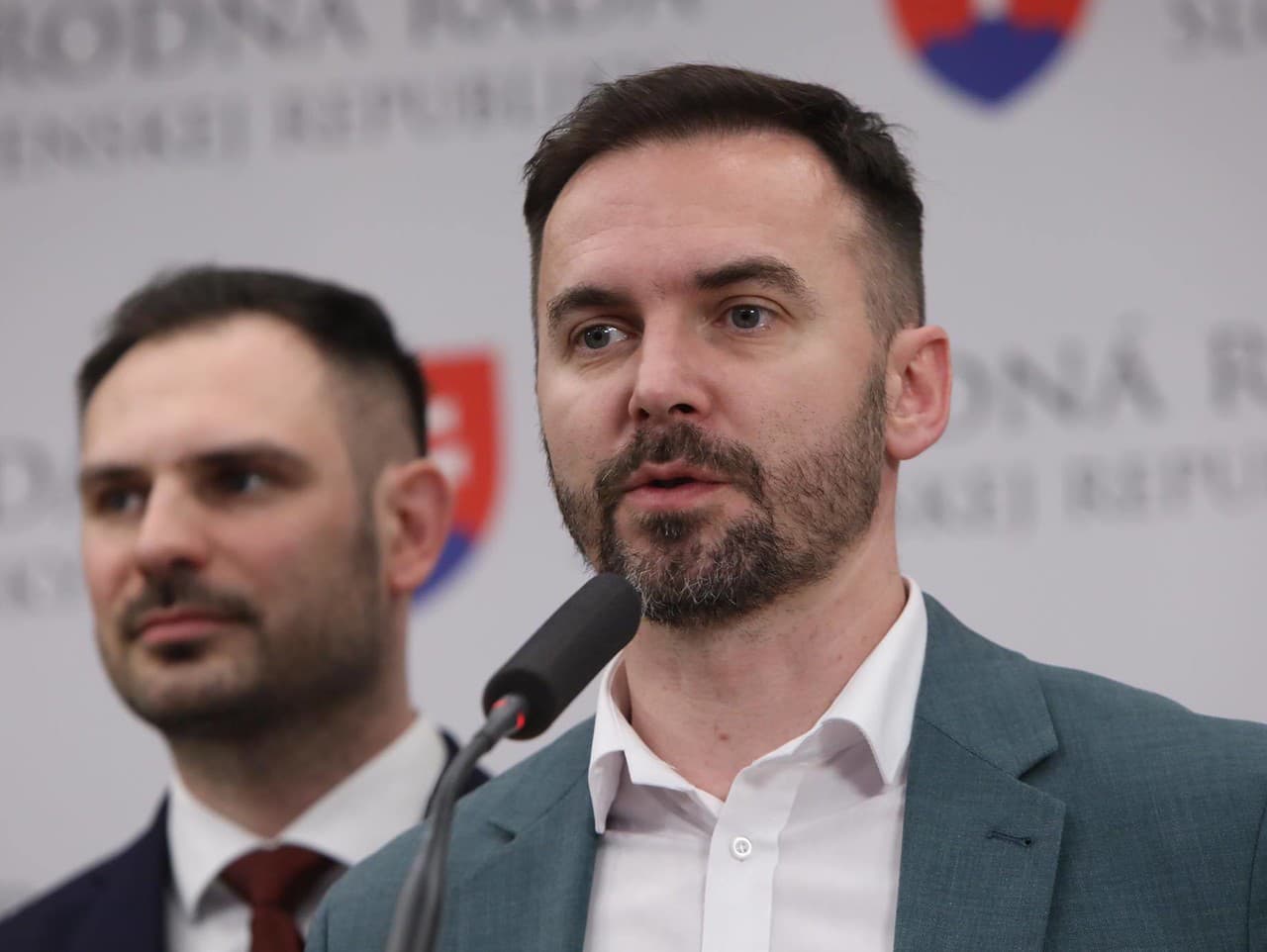 hnutie Slovensko 