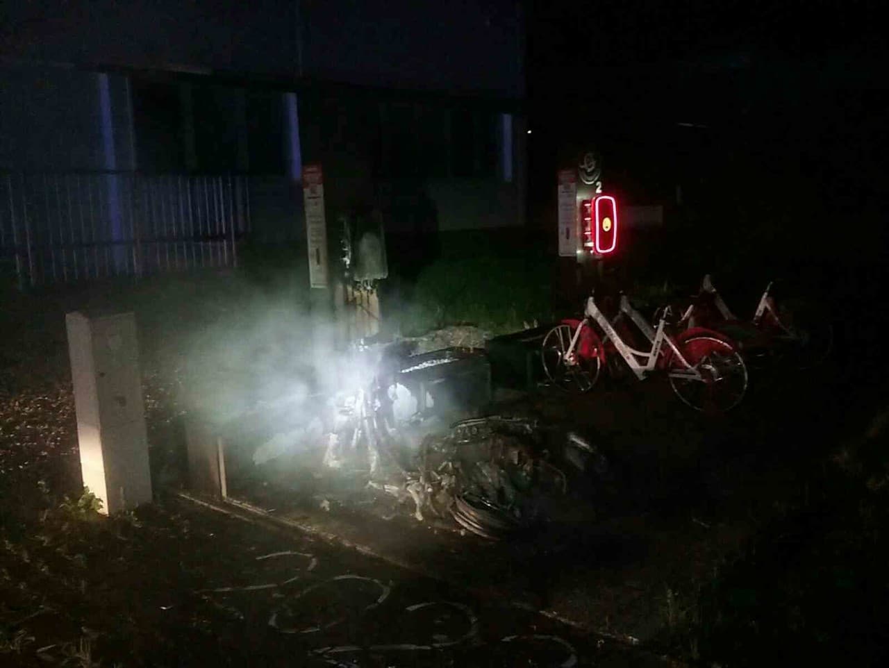 V Púchove horela nabíjacia stanica na elektrobicykle