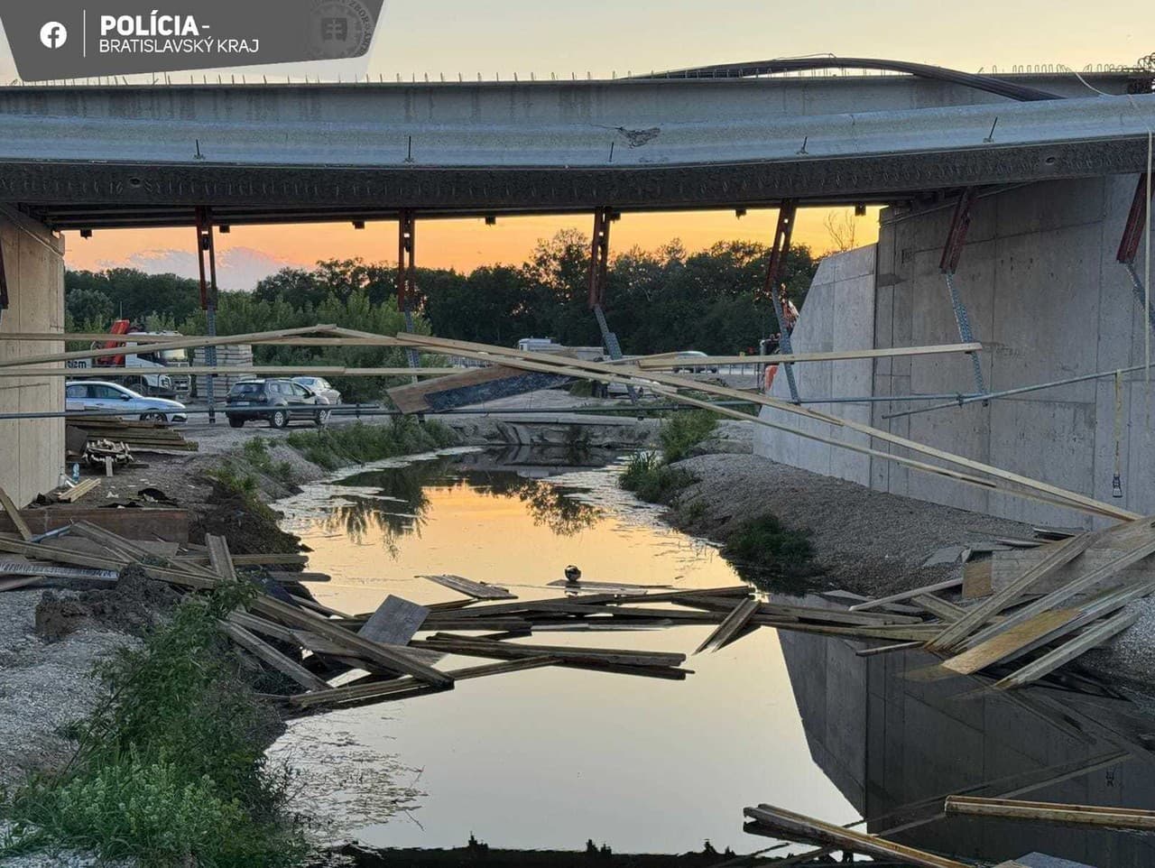 V Chorvátskom Grobe spadli dvaja muži z mosta počas vykonávania stavebných prác