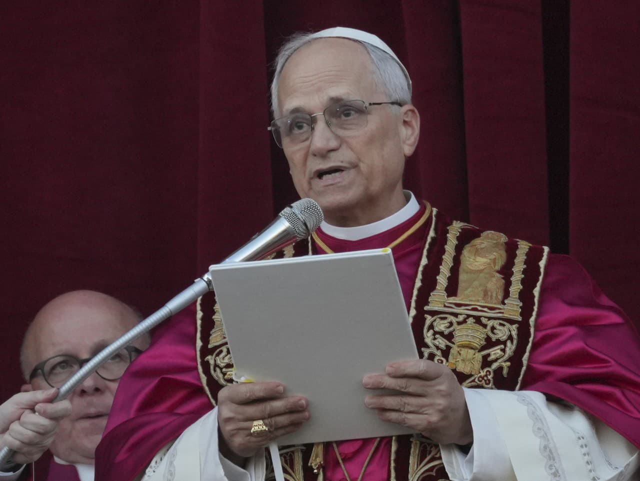 Novozvolený pápež Lev XIV.