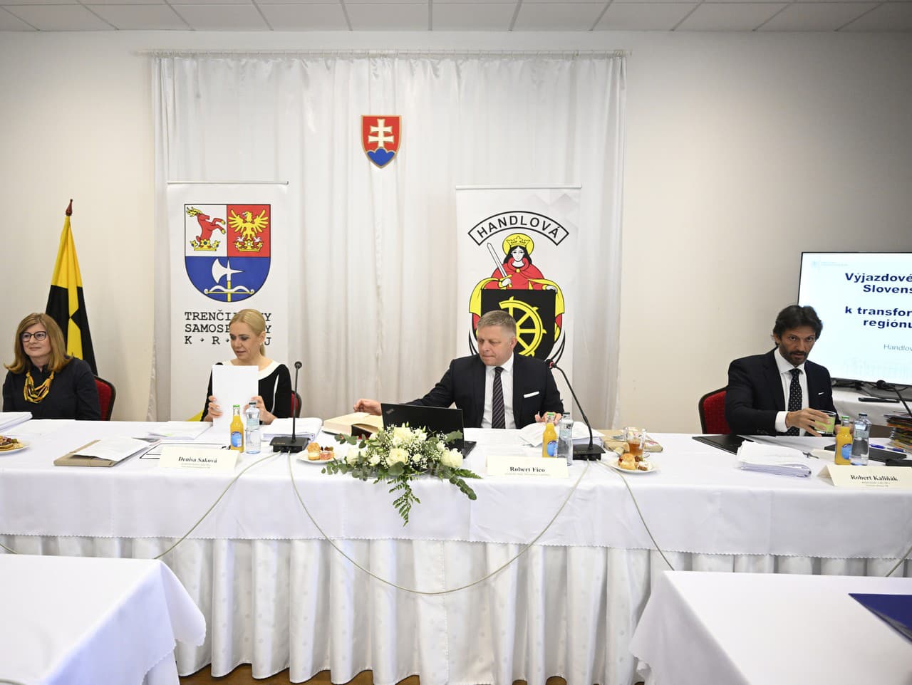 Výjazdové rokovanie vlády v Handlovej