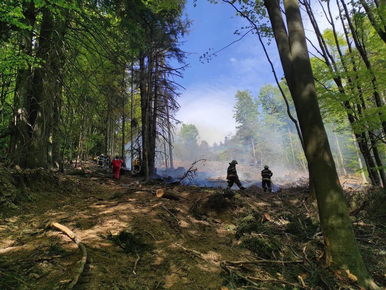Lesný požiar nad Štiavnikom