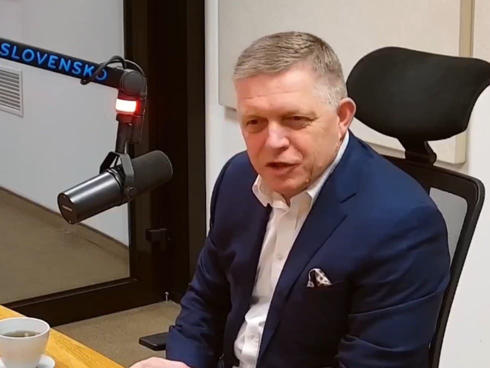 Fico sa v rozhovore vyjadril v tom, zmysle, že bezbrehá liberálna politika zlyhala.