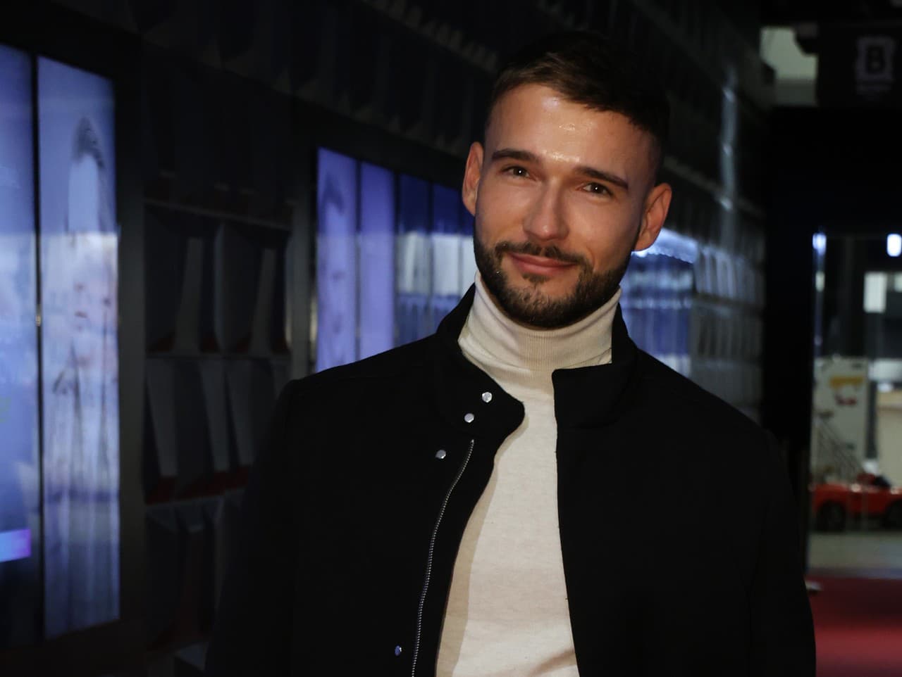 Moderátor Vratko Sirági