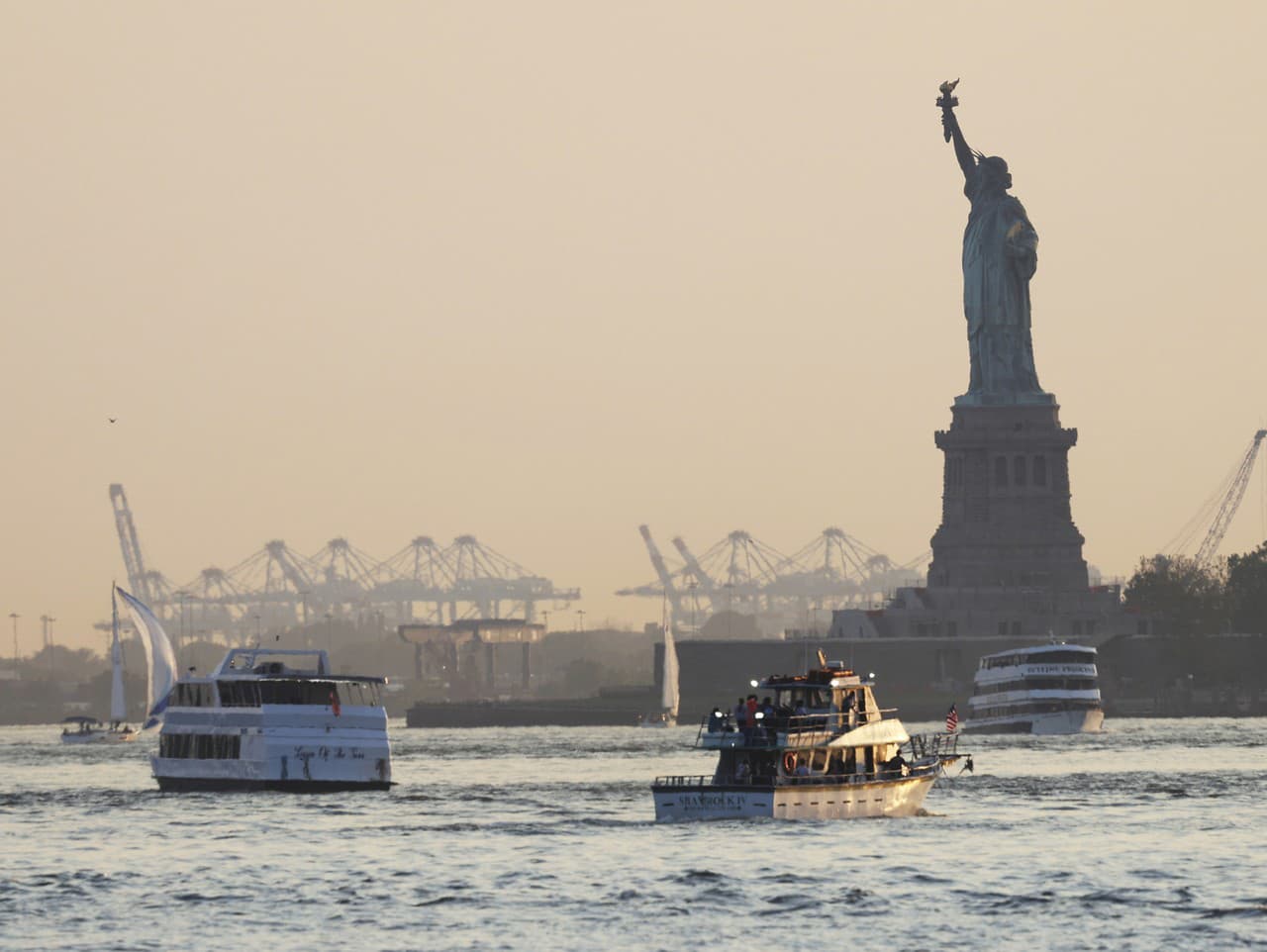 V New Yorku platí výstraha pred kvalitou ovzdušia v dôsledku dymu z lesných požiarov v Kanade