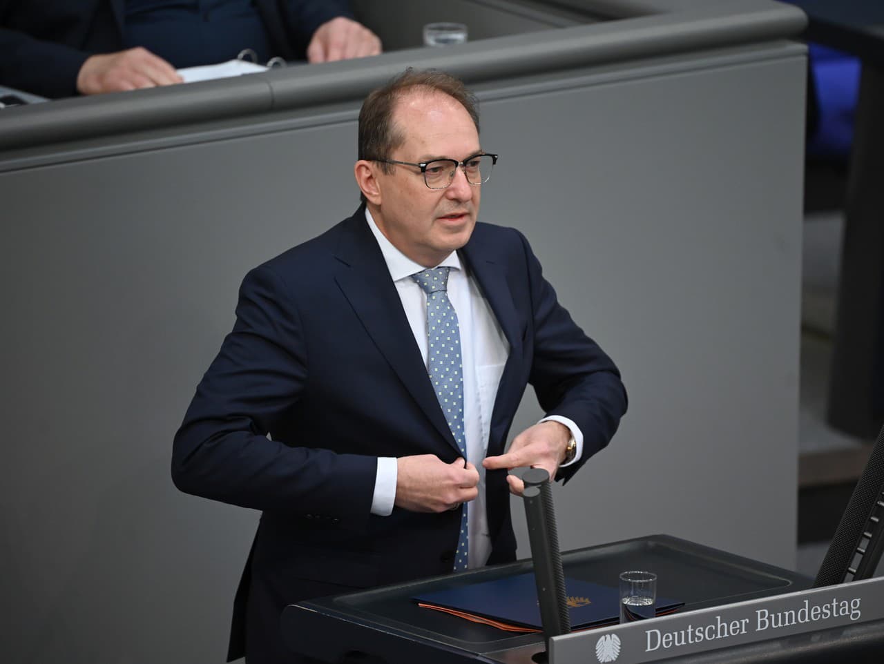 Nemecký minister vnútra Alexander Dobrindt