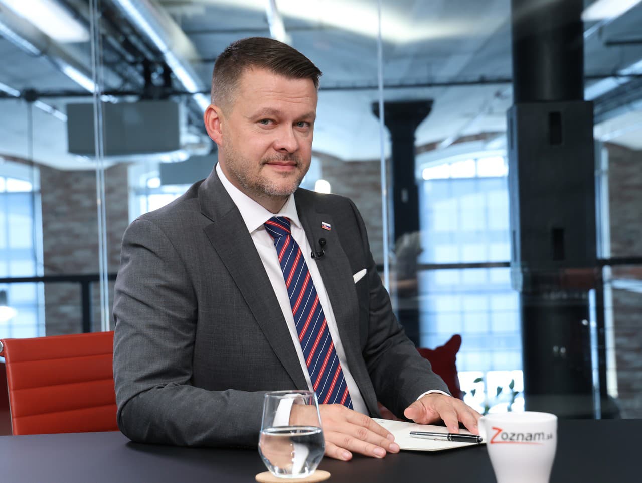 Samuel Migaľ neobišiel konanie Matúša Šutaja Eštoka bez komentára.