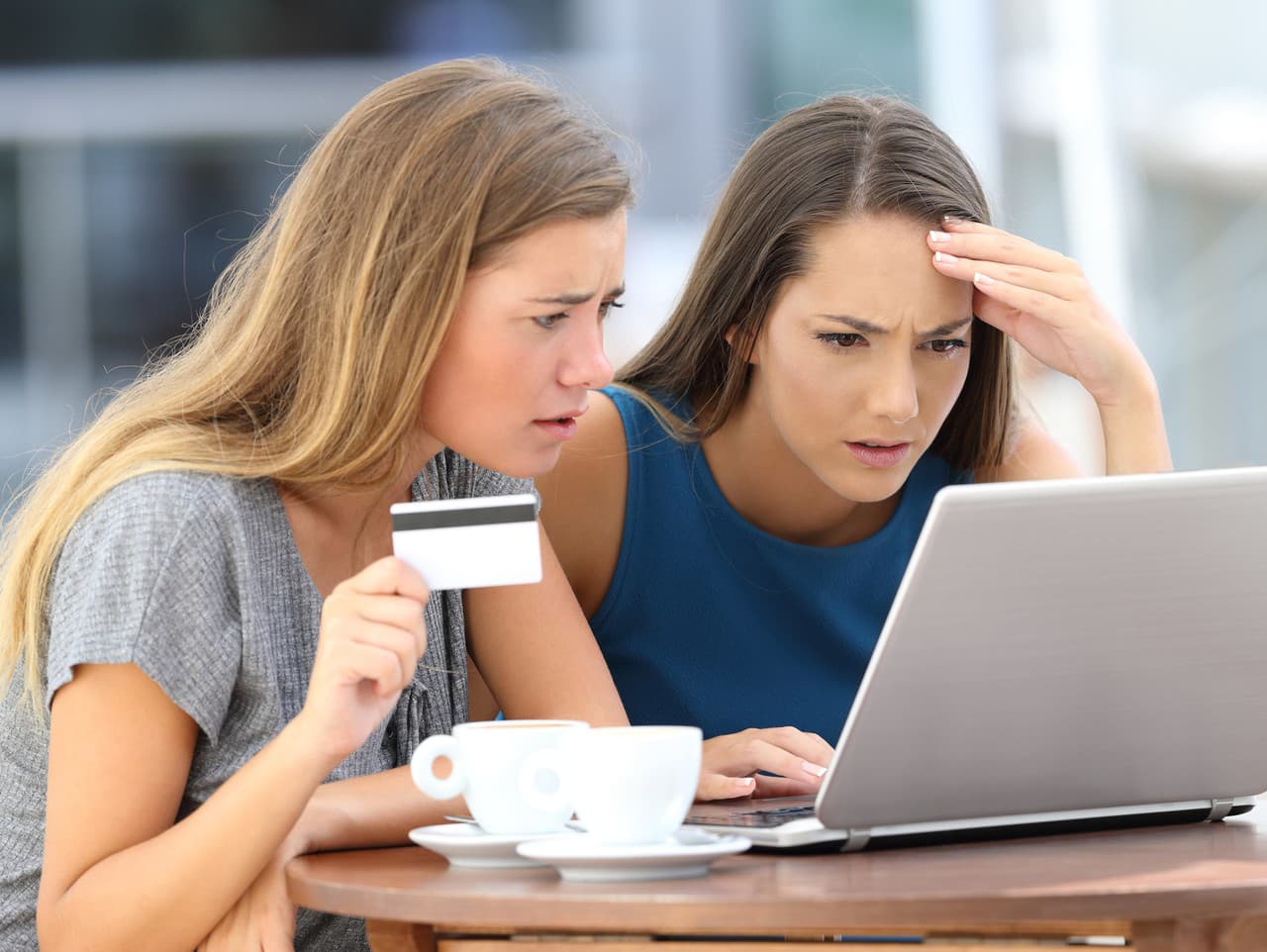 Česká obchodná inšpekcia upozorňuje na rizikové e-shopy 