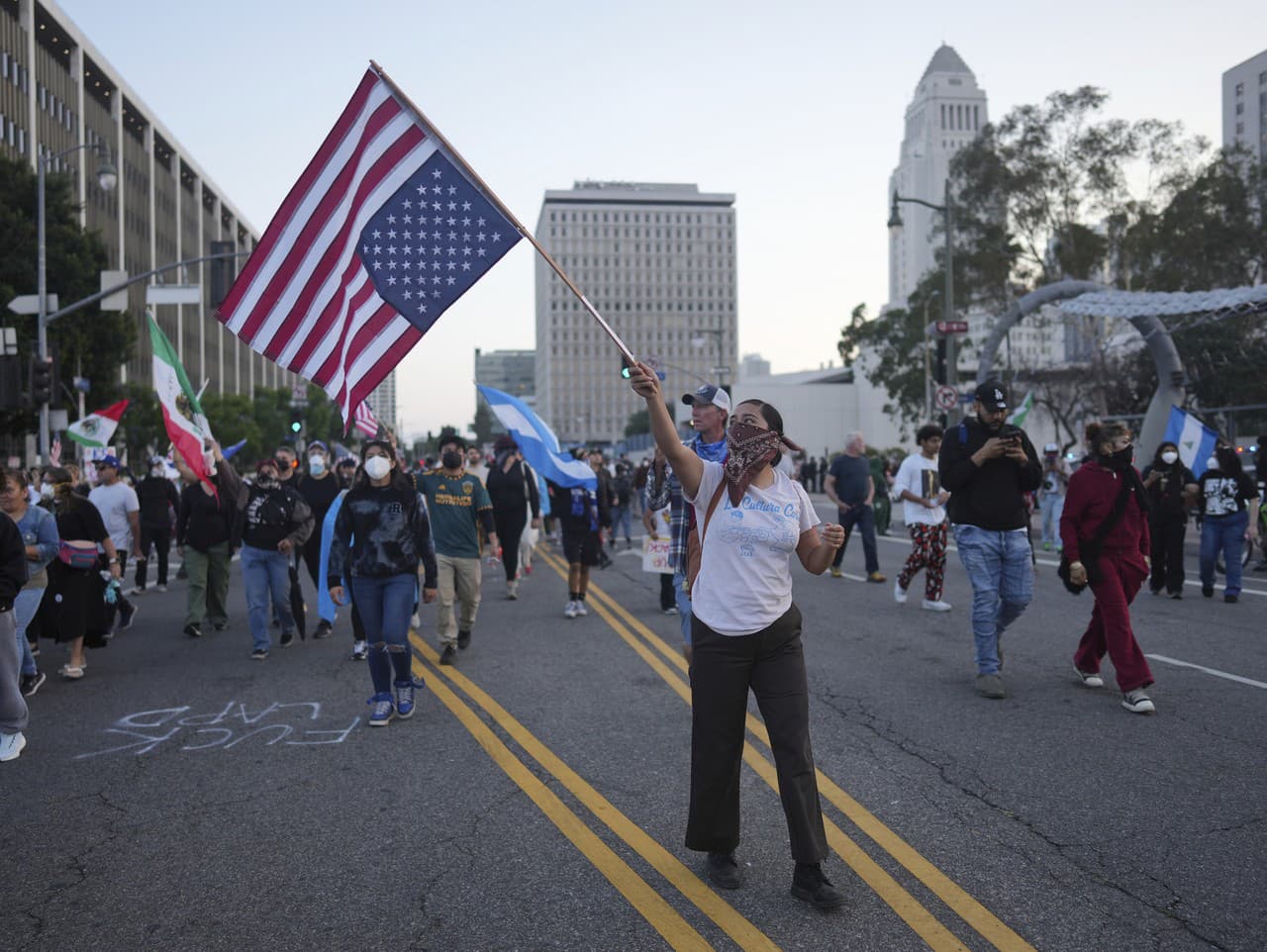Protesty v Los Angeles neprestávajú