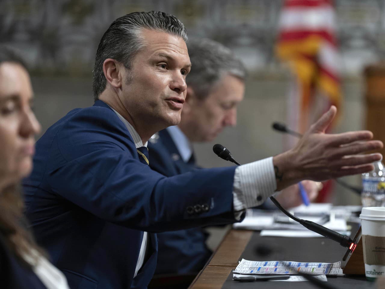 minister obrany USA Pete Hegseth