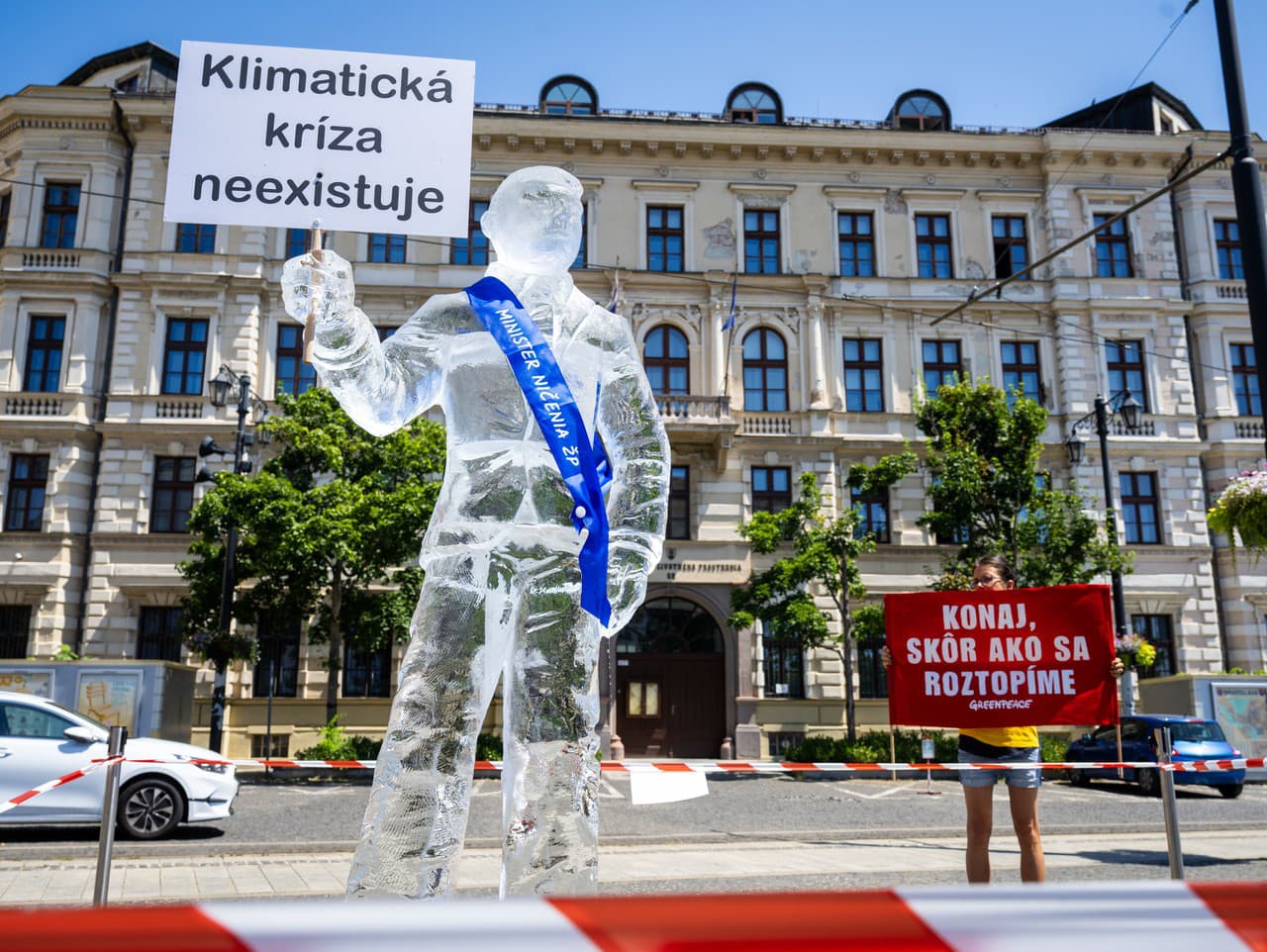 Greenpeace vyzýva ministra T. Tarabu, aby začal riešiť klimatickú krízu