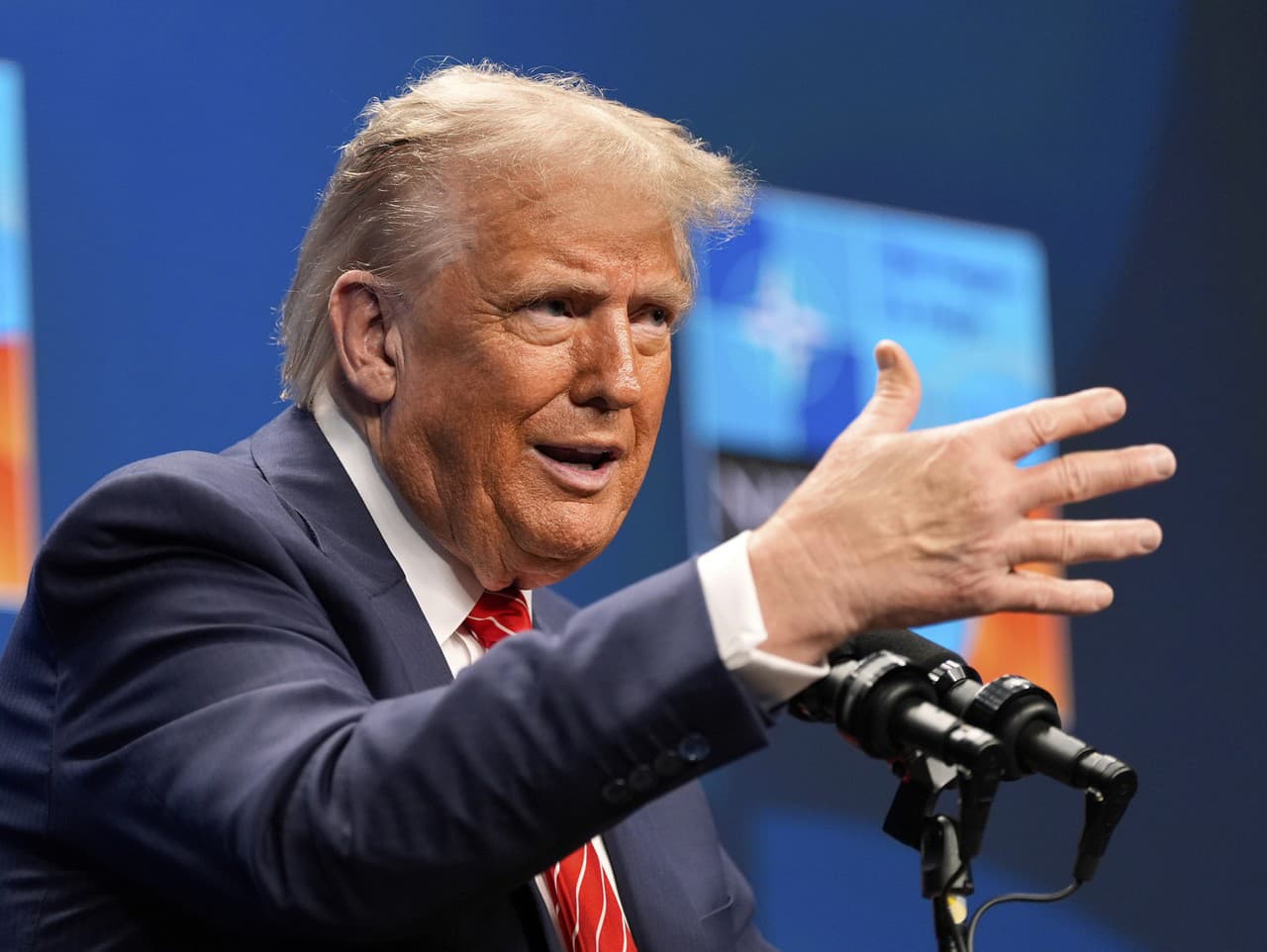 Americký prezident Donald Trump na summite NATO v Haagu