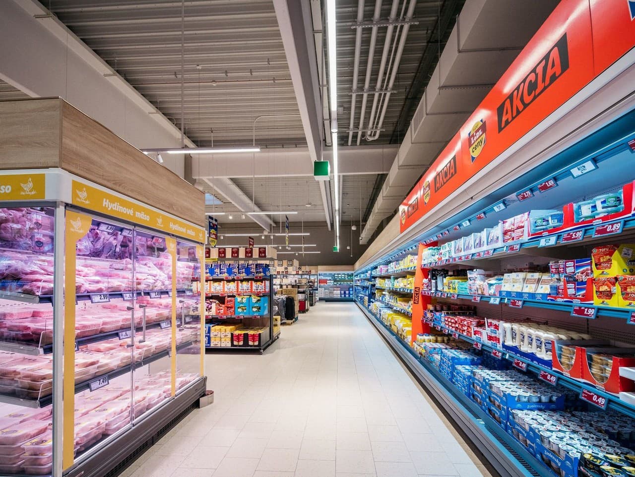Slováci často siahajú po privátnych značkách - teda po produktoch, pri ktorých má reťazec dohľad nad výrobou i cenotvorbou (Zdroj: Lidl)