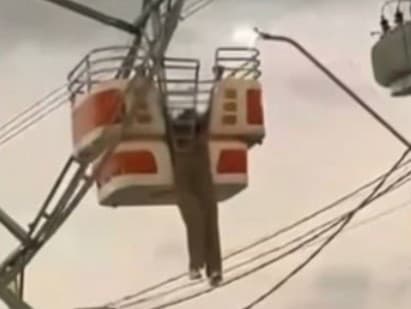 Žena v Brazílii (Manditiruba) takmer vypadla z ruského kolesa. 