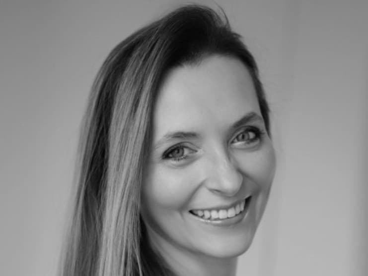 Pri nehode autobusu turistov v Egypte zahynula poľská lekárka Anita Samek - Krymkowská (†41). 