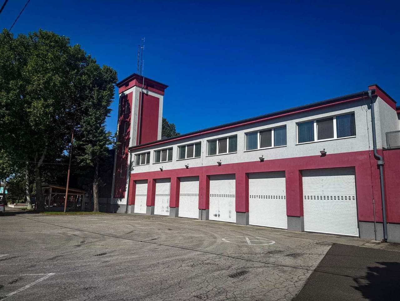 Na hasičskej stanici napadli hasiča