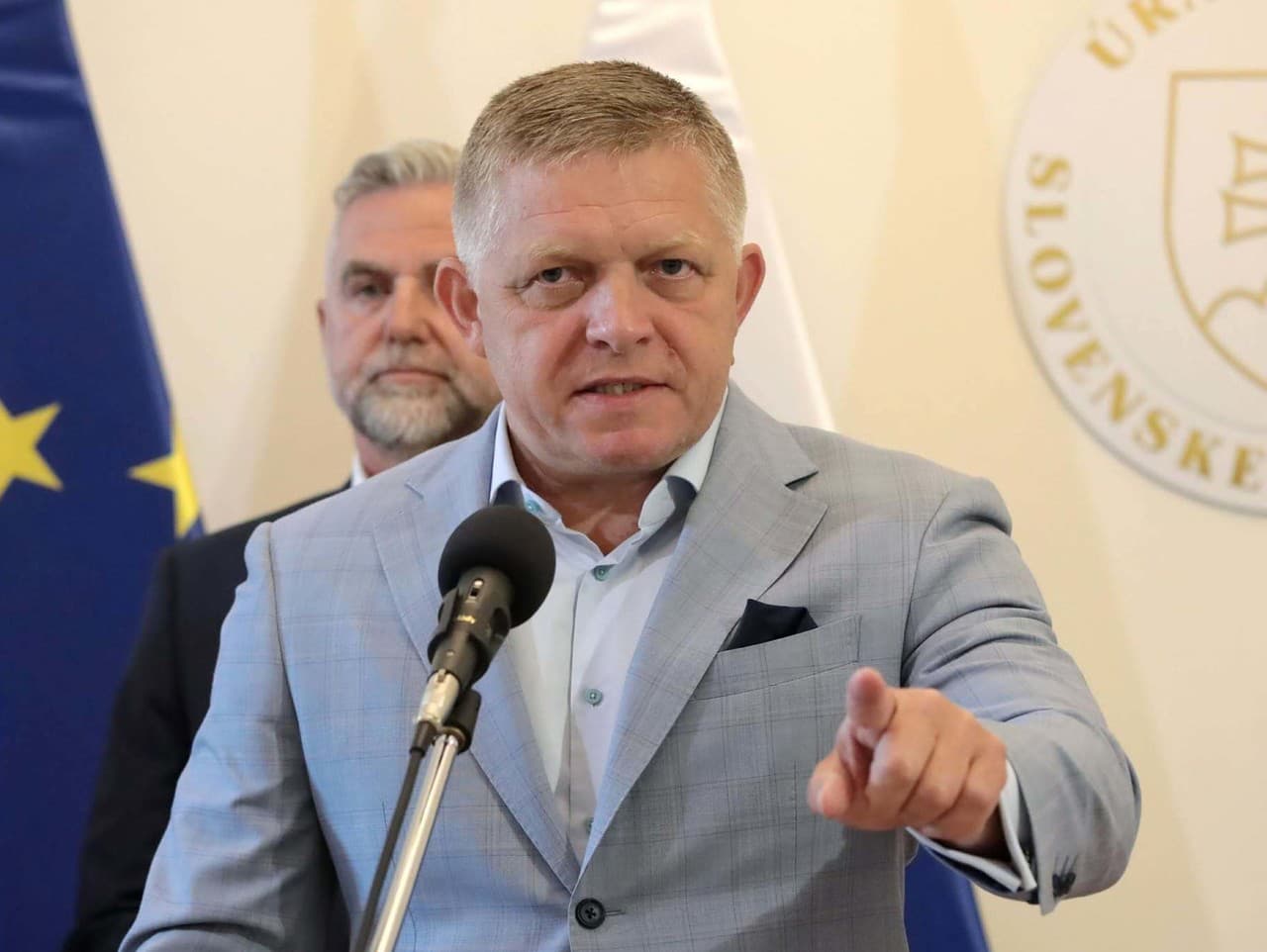 Robert Fico na tlačovej konferencii.
