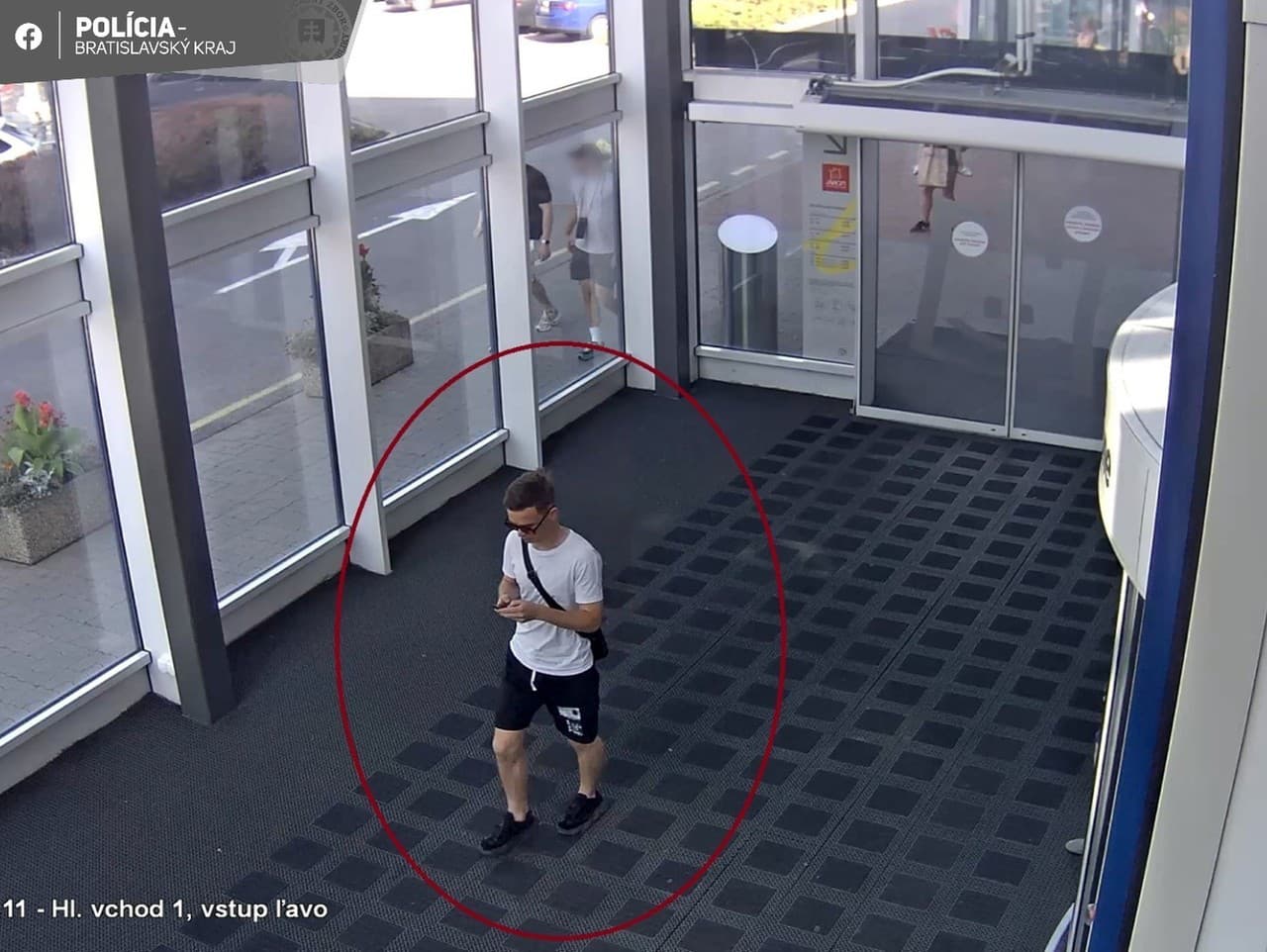 Muž prišiel o takmer 10-tisíc eur, polícia pátra po podvodníkovi