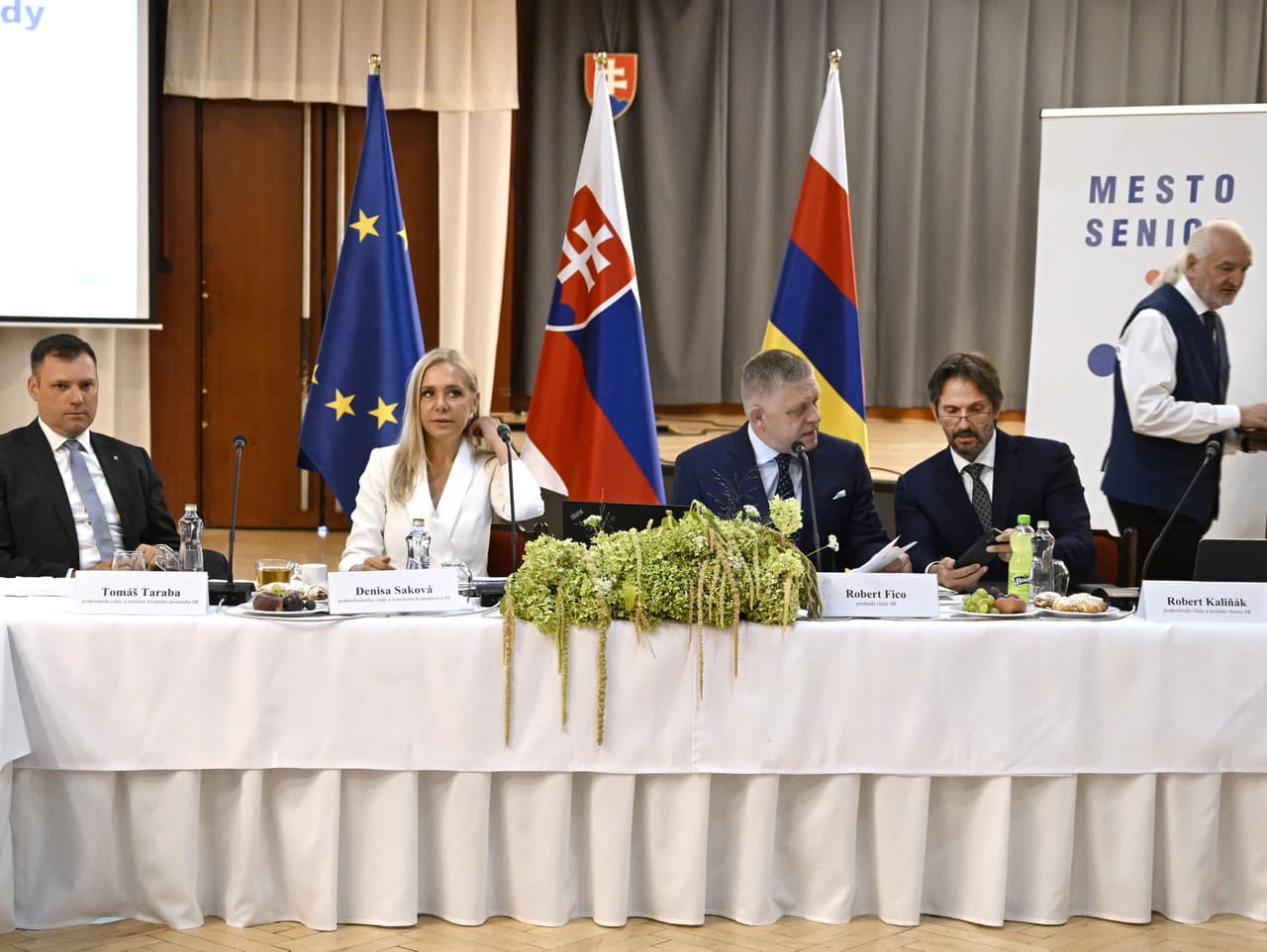 Výjazdové rokovanie vlády SR v Senici