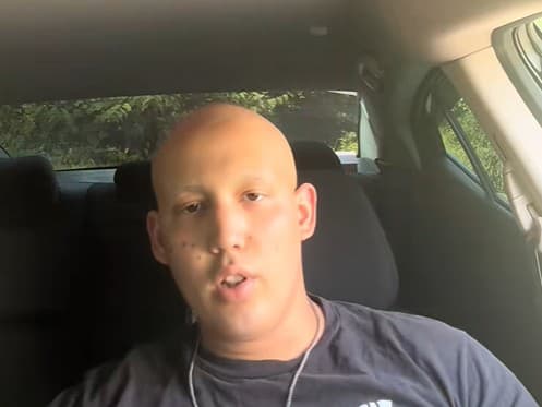 Mladík sa po šokujúcej diagnóze rozhodol bojovať.