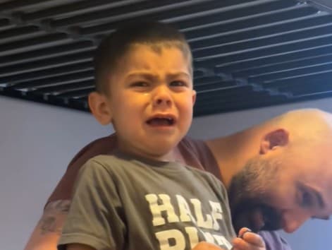 Chlapec sa rozplakal, keď zistil pravdu o americkom prezidentovi.