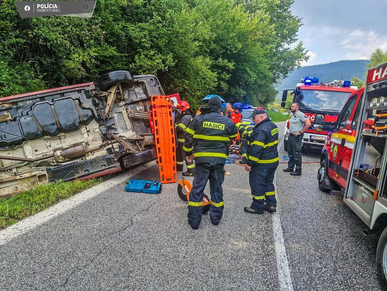 Cesta II/546 medzi Švedlarom a Nálepkovom je aktuálne úplne uzavretá z dôvodu dokumentovania dopravnej nehody