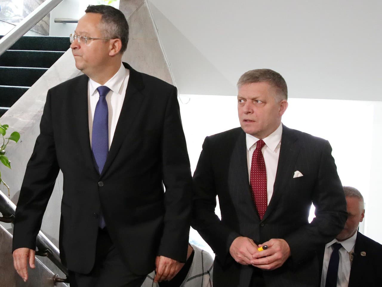 Príchod Roberta Fica a Ladislava Kamenického na Ministerstvo financií SR
