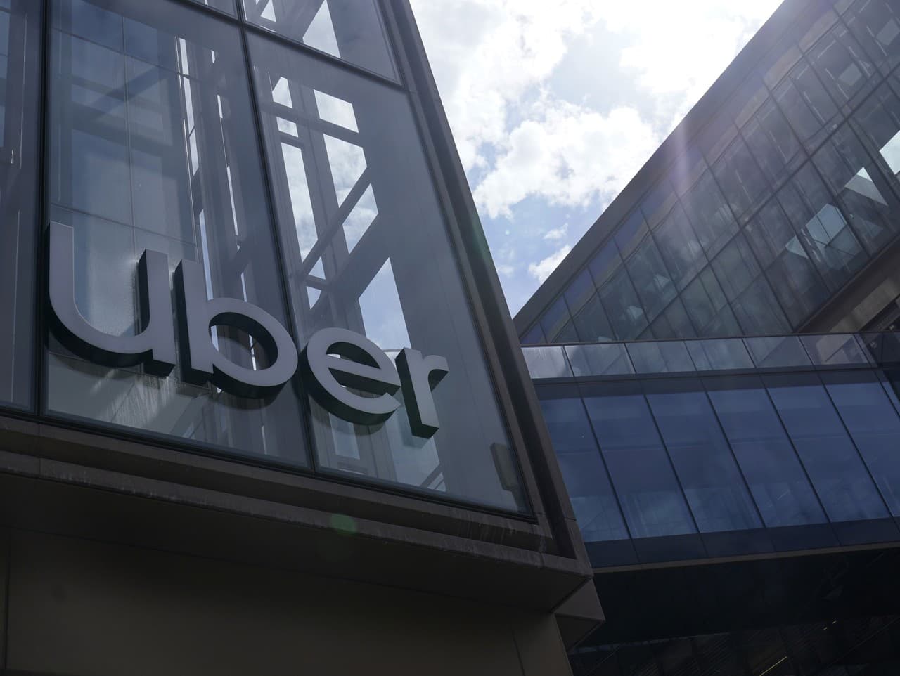 logo spoločnosti Uber