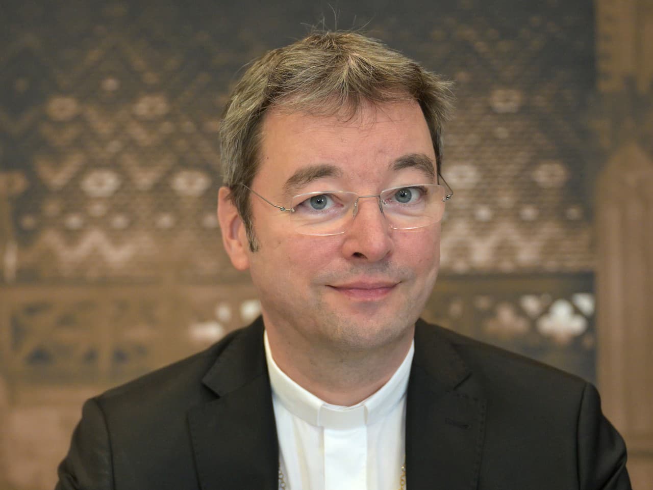 Predseda Komisie pre ochranu maloletých pri Konferencii biskupov Slovenska (KBS) a pomocný biskup Marek Forgáč