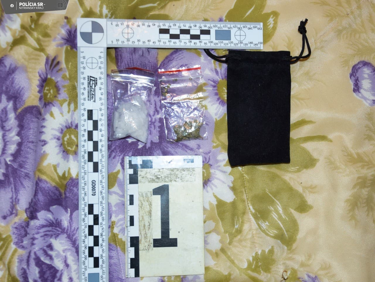 Novozámockí kriminalisti zadržali muža, ktorý mal predávať drogy