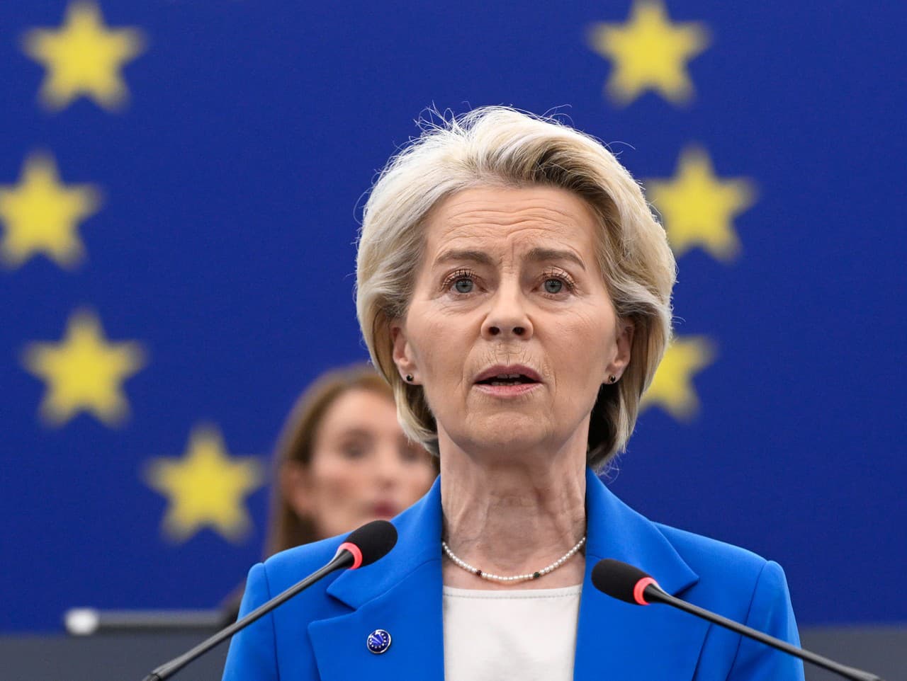 Predsedníčka Európskej komisie Ursula von der Leyenová vystupuje s príhovorom na úvod plenárneho zasadnutia Európskeho parlamentu v Štrasburgu.