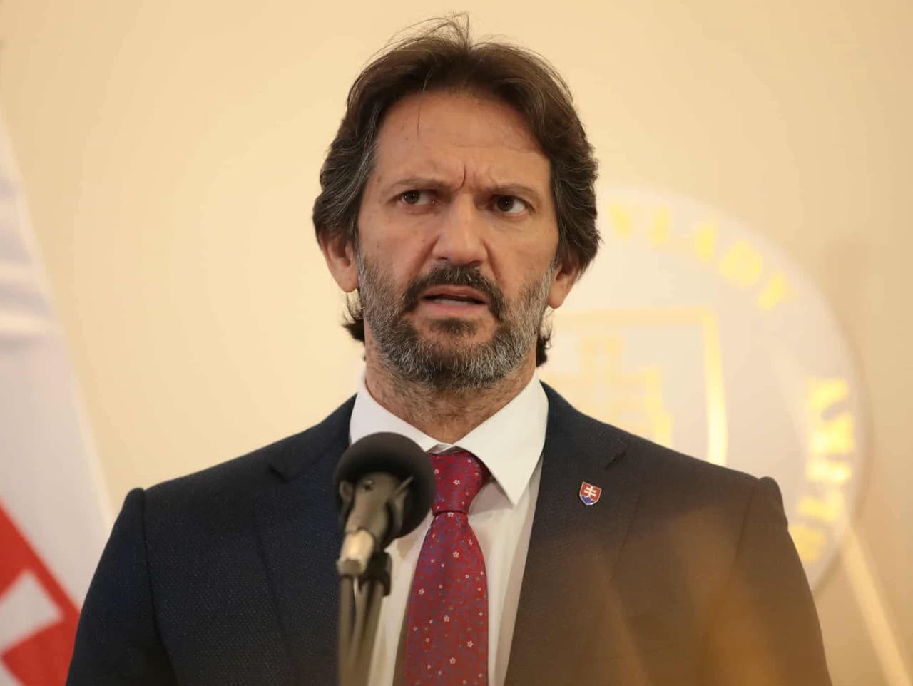 Robert Kaliňák vysvetľuje, ako to bolo s pomocou Ukrajine.