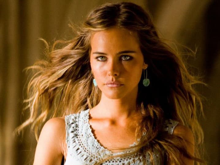 Isabel Lucas