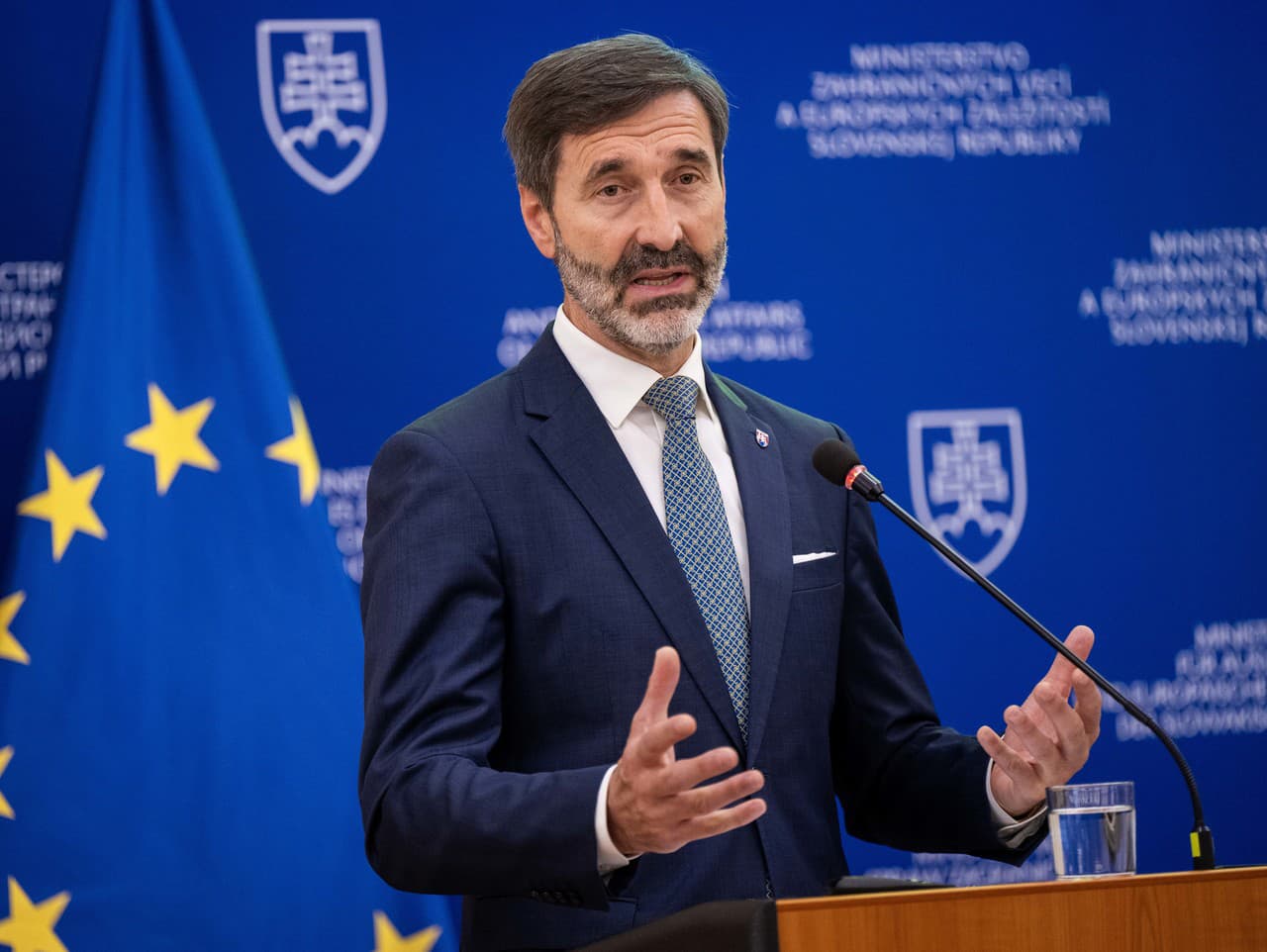 minister zahraničných vecí a európskych záležitostí SR Juraj Blanár (Smer-SD)