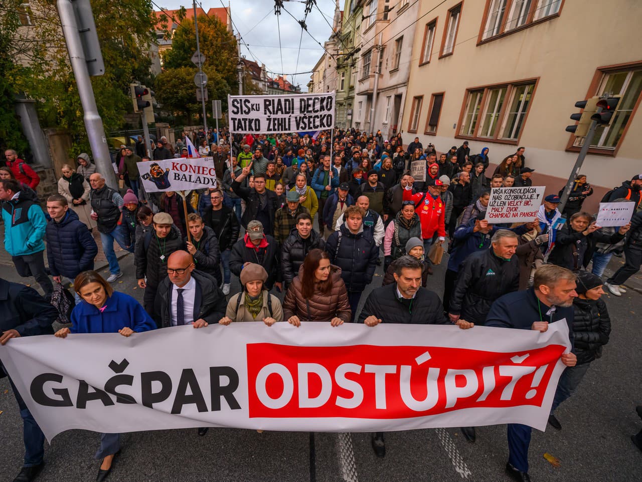 Pochod strany SaS za odstúpenie riaditeľa SIS Pavla Gašpara