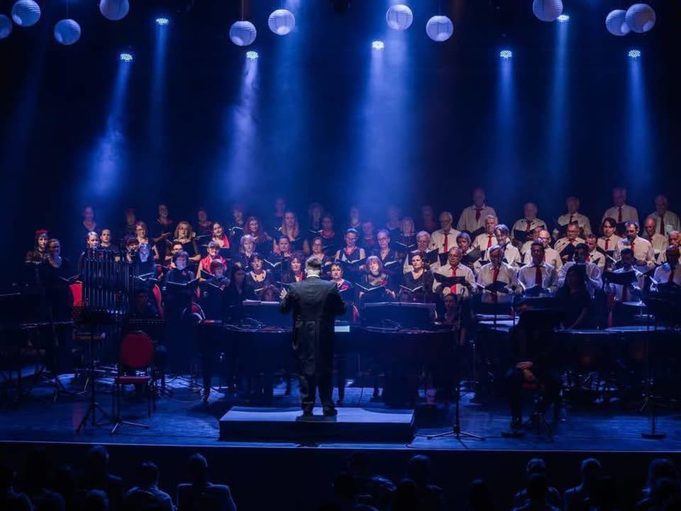 Spevácky zbor mesta Bratislavy a Les Sirènes