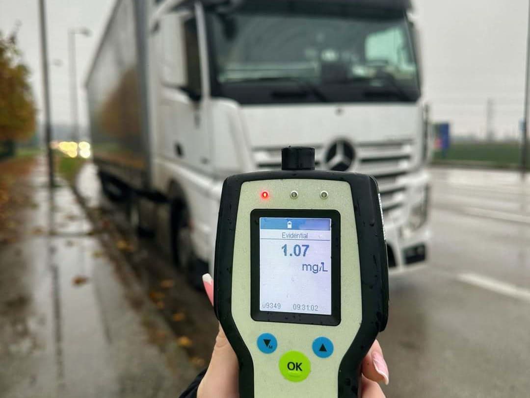 Vodičovi kamiónu namerali v Leviciach 2,23 promile alkoholu.