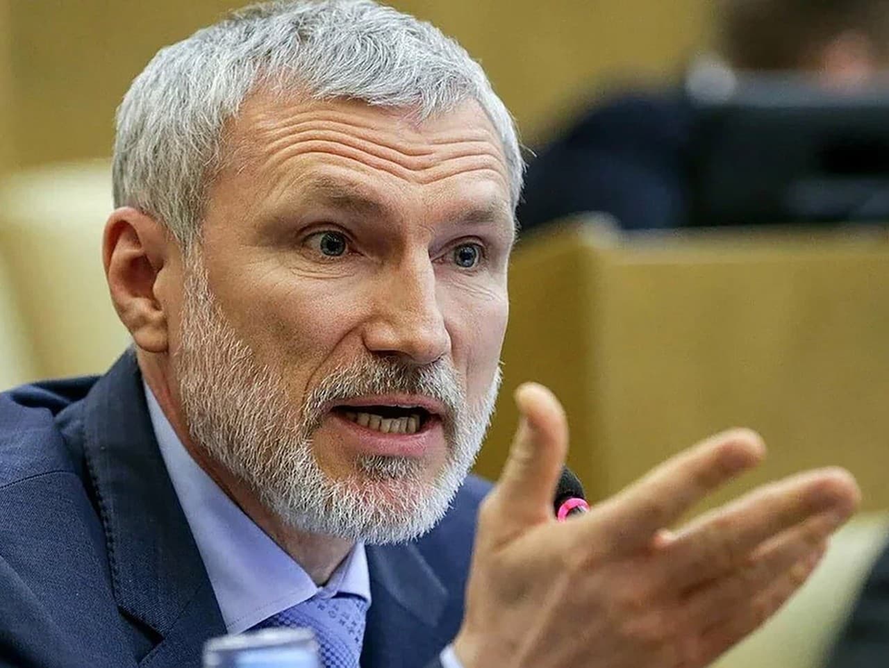 Ruský poslanec Alexej Žuravľov