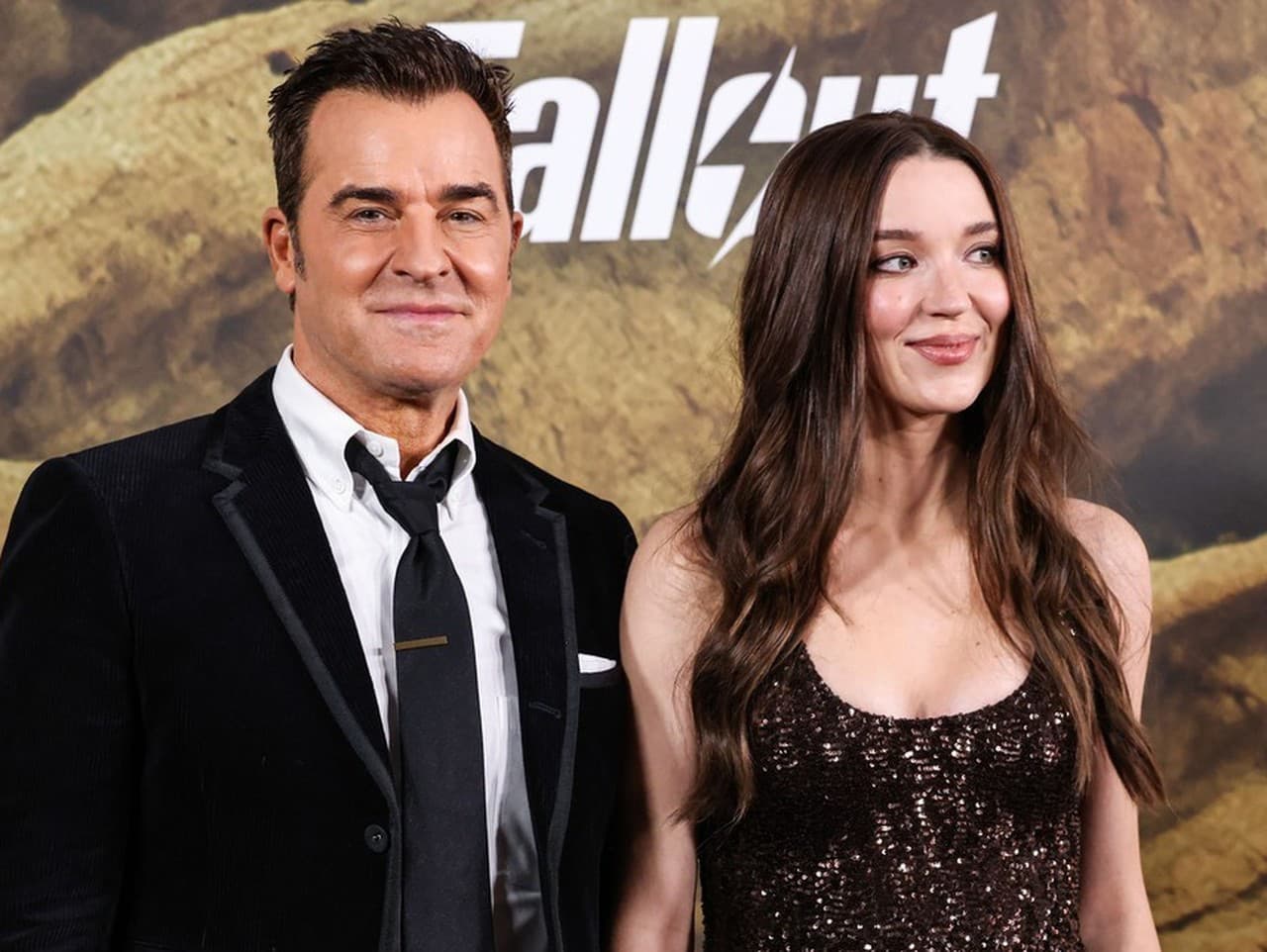 Justin Theroux so svojou krásnou manželkou.