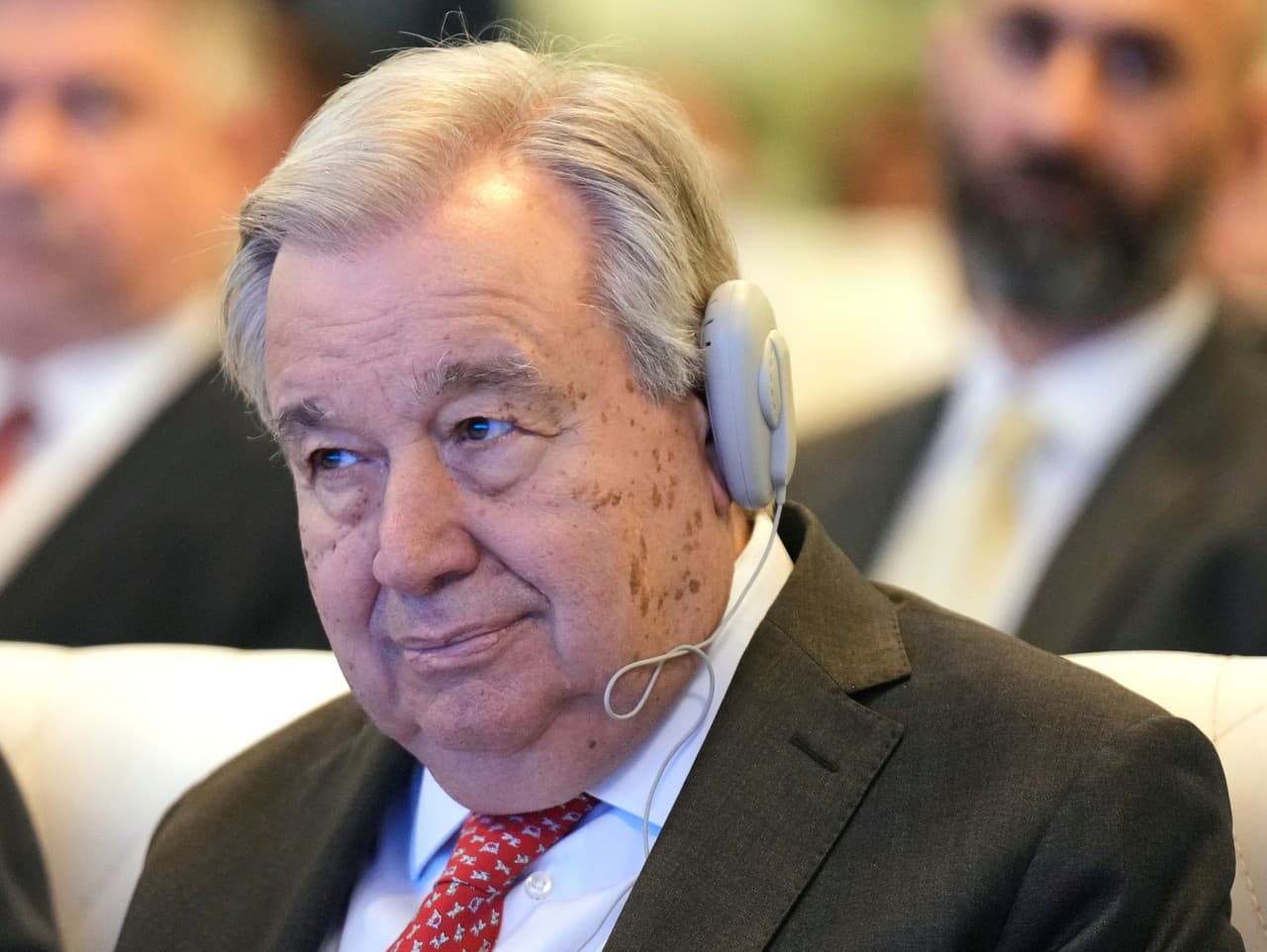 Generálny tajomník Organizácie Spojených národov (OSN) António Guterres sa účastní na podujatí pri príležitosti ukončenia politickej misie OSN v Iraku, ktorá podporovala prechodné obdobie krajiny po invázii pod vedením USA v Bagdade.